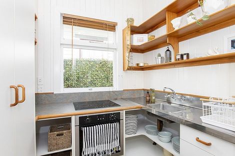 Photo of property in 31 Norman Road, Te Hapara, Gisborne, 4010