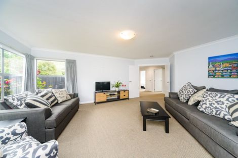 Photo of property in 19 Karina Terrace, Roslyn, Palmerston North, 4414