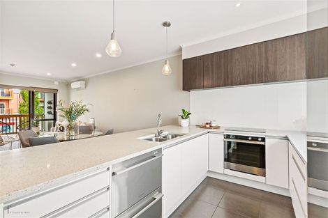 Photo of property in 215 Hobsonville Point Road, Hobsonville, Auckland, 0616