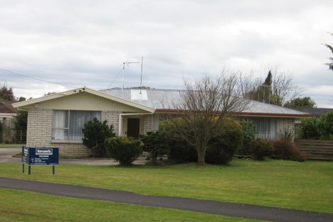 Photo of property in 40 Livingstone Avenue, Nawton, Hamilton, 3200