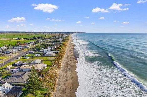 Photo of property in 22b Pukehina Parade, Pukehina, Te Puke, 3189
