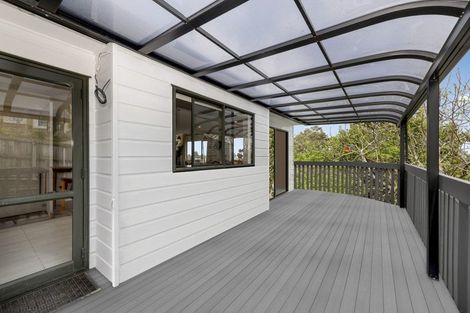 Photo of property in 2/312 Wairau Road, Glenfield, Auckland, 0629