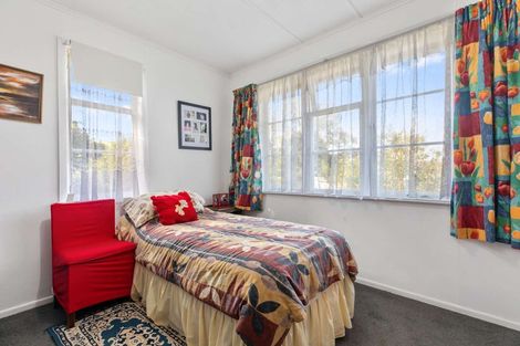 Photo of property in 38 Hand Road, Helensville, 0800