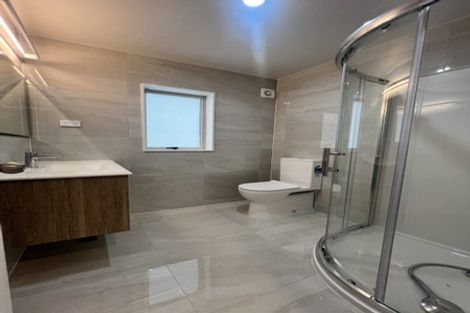 Photo of property in 7 Sheralee Place, Bucklands Beach, Auckland, 2014