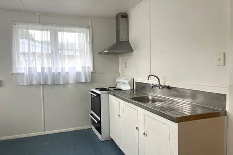 Photo of property in 388-390 George Street, Stokes Valley, Lower Hutt, 5019
