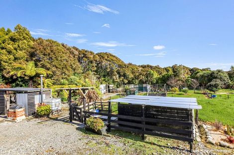 Photo of property in 236 Alma Road, Westport, 7892