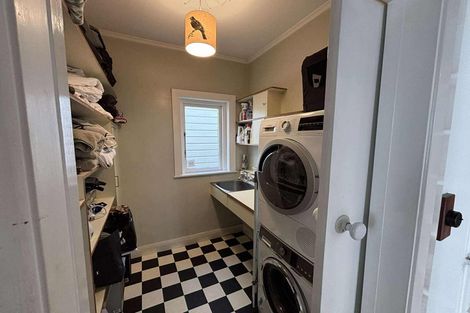 Photo of property in 24 Chilka Street, Berhampore, Wellington, 6023