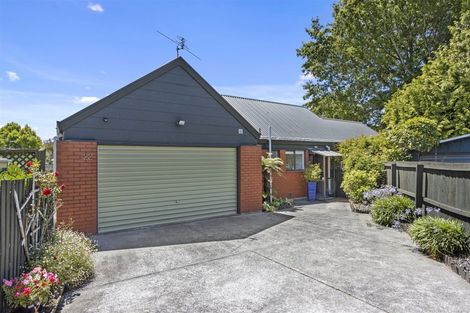 Photo of property in 22 Bowen Street, Upper Riccarton, Christchurch, 8041