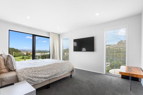 Photo of property in 11 Rihi Paea Rise, Ngunguru, 0173