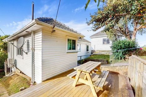 Photo of property in 108 Ironside Road, Johnsonville, Wellington, 6037