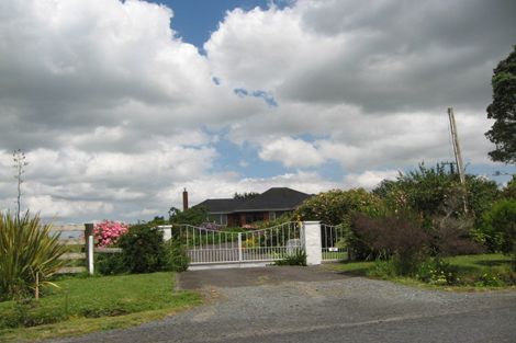 Photo of property in 81 Walters Road, Karaka, Papakura, 2580