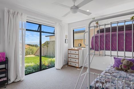 Photo of property in 23 Hill Tops Way, Stoke, Nelson, 7011