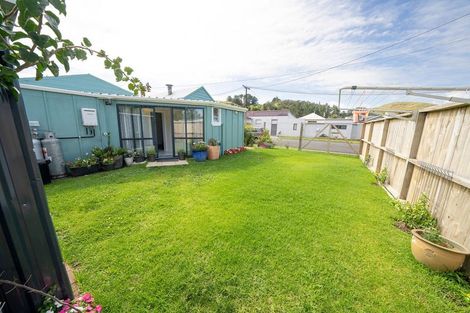 Photo of property in Onerahi School, 2 Church Street, Onerahi, Whangarei, 0110