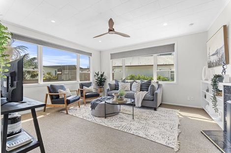 Photo of property in 15 Mclean Street, Strandon, New Plymouth, 4312