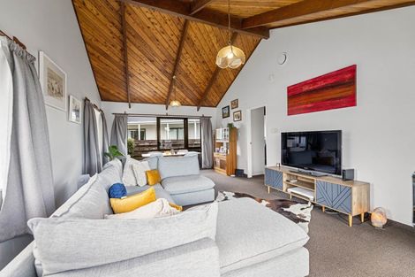 Photo of property in 51 Arthur Crescent, Hilltop, Taupo, 3330