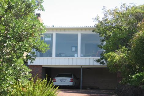 Photo of property in 8 Churchill Road, Murrays Bay, Auckland, 0630