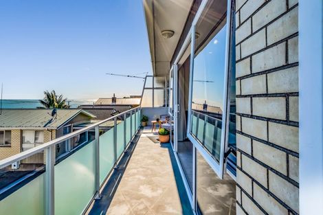 Photo of property in 11b Hine Street, New Plymouth, 4310