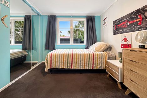 Photo of property in 222 Don Buck Road, Massey, Auckland, 0614