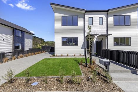 Photo of property in 36 Turtleback Avenue, Whitby, 5024