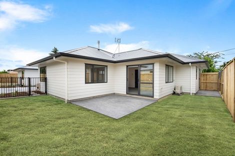 Photo of property in 74u2 Claude Street, Fairfield, Hamilton, 3214