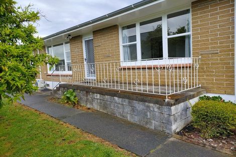 Photo of property in 222 Te Atatu Road, Te Atatu South, Auckland, 0610