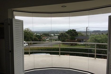 Photo of property in 1 Kotare Street, Waikanae, 5036