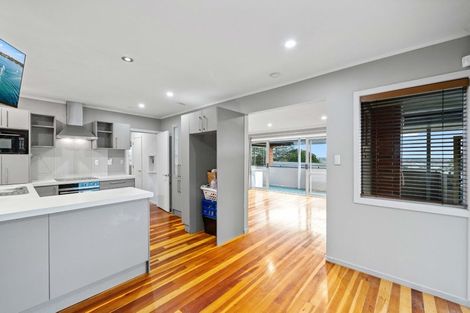 Photo of property in 17 Red Hill Road, Red Hill, Papakura, 2110