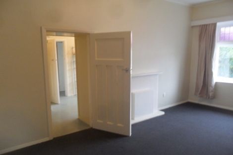 Photo of property in 3/25 Farm Road, Northland, Wellington, 6012