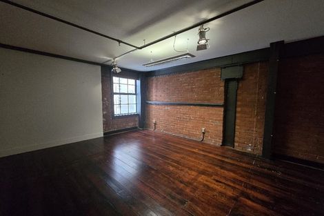 Photo of property in 20 Egmont Street, Te Aro, Wellington, 6011