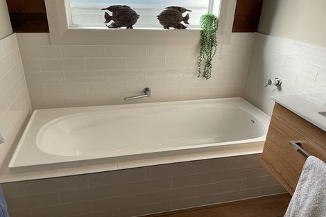 Photo of property in 9 Hibiscus Avenue, Snells Beach, 0920
