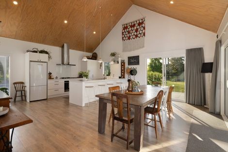 Photo of property in 612 No 1 Road, Te Puke, 3182