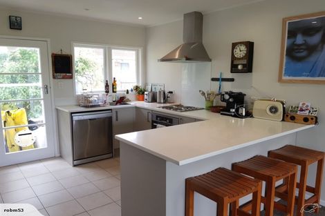 Photo of property in 2/27 Sydney Street, Hauraki, Auckland, 0622