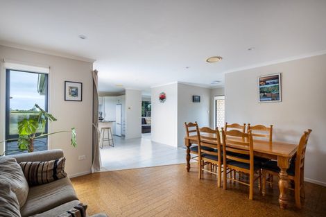 Photo of property in 2a Olson Street, Egmont Village, Inglewood, 4386