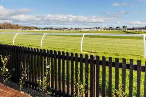 Photo of property in 11 Mangatainoka Lane, Awapuni, Palmerston North, 4412