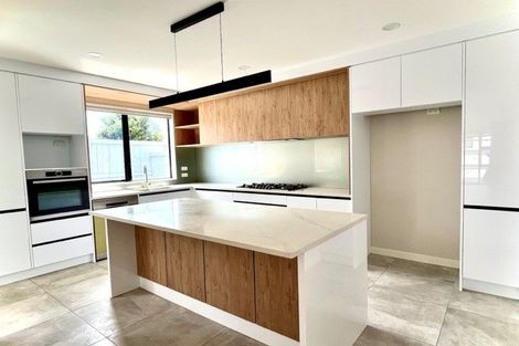 Photo of property in 1 Sager Midgley Road, Hobsonville, Auckland, 0616