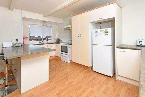 Photo of property in 3 Lilian Place, Farm Cove, Auckland, 2012