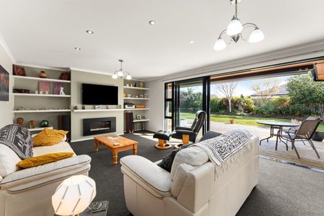 Photo of property in 23 Heathfield Drive, Mosgiel, 9024