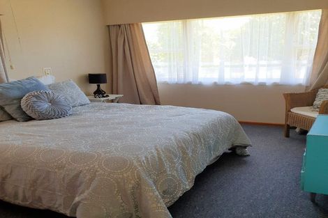 Photo of property in 3 View Road, Waiuku, 2123