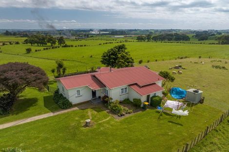 Photo of property in 115a Shakespeare Road, Waiuku, 2681