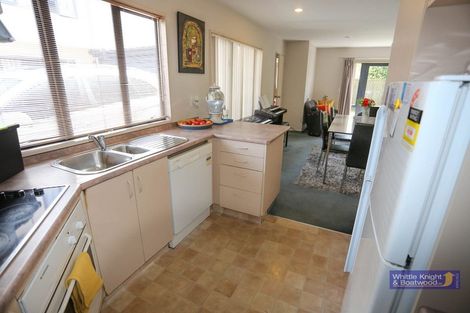 Photo of property in 3/90 Picton Avenue, Riccarton, Christchurch, 8011