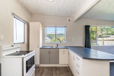 Photo of property in 81 Arawhata Road, Paraparaumu, 5032