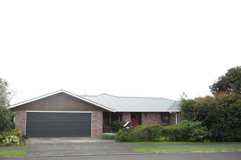 Photo of property in 6 Del Mar Place, Merrilands, New Plymouth, 4312