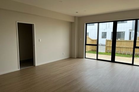 Photo of property in 55 Minhas Road, Papakura, 2110