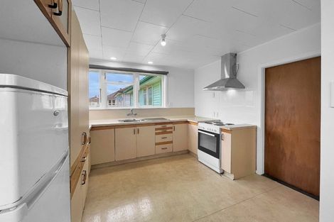 Photo of property in 21 Ashford Avenue, Hokowhitu, Palmerston North, 4410