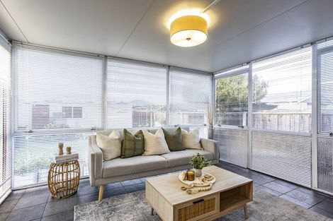 Photo of property in 5 Inverell Place, North New Brighton, Christchurch, 8083