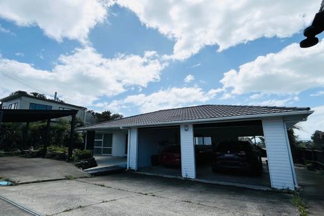 Photo of property in 21 Bleakhouse Road, Howick, Auckland, 2014