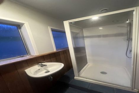 Photo of property in 3 Dunraven Place, Torbay, Auckland, 0630