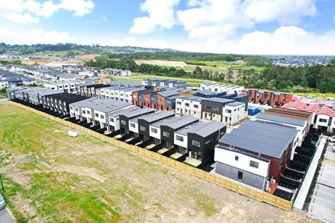 Photo of property in 7 Kiato Lane, Flat Bush, Auckland, 2019