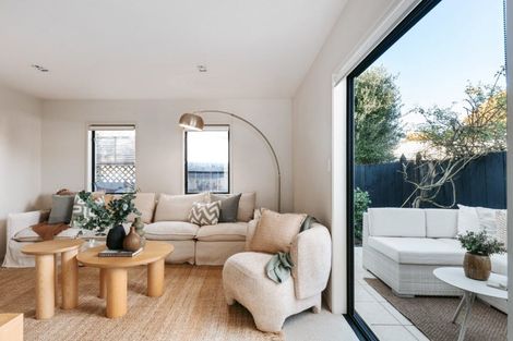 Photo of property in 278b Oceanbeach Road, Mount Maunganui, 3116