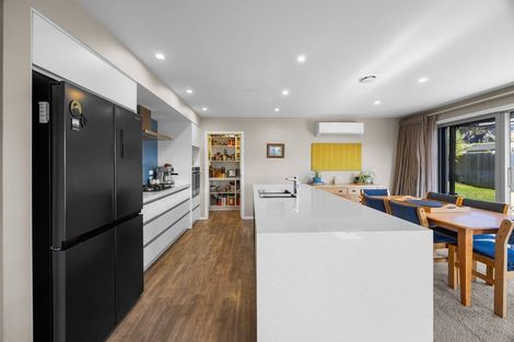 Photo of property in 4 Kingfisher Crescent, Albert Town, Wanaka, 9305